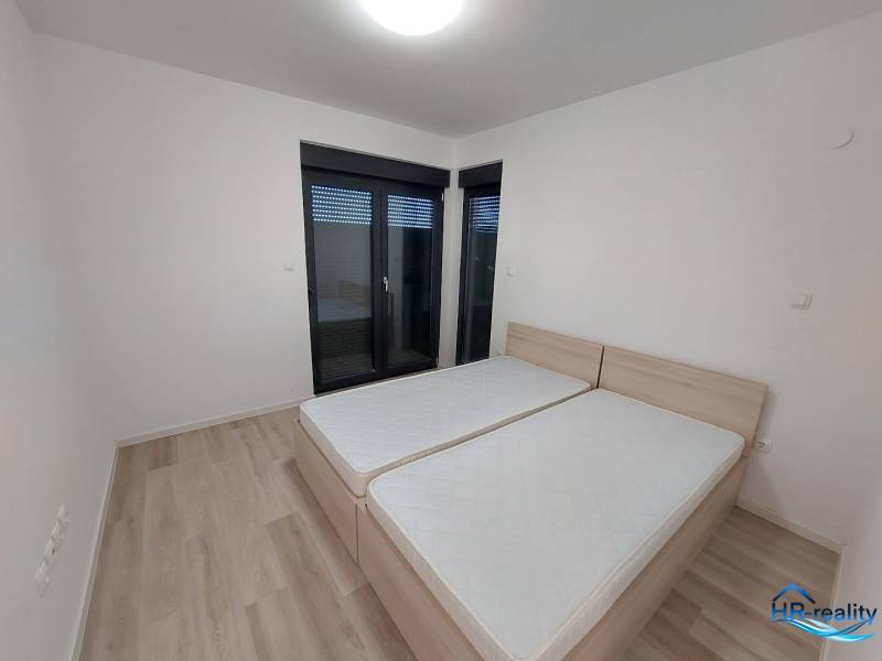 marlimat-nekretnine-novalja-apartman-prodaja-5.jpg